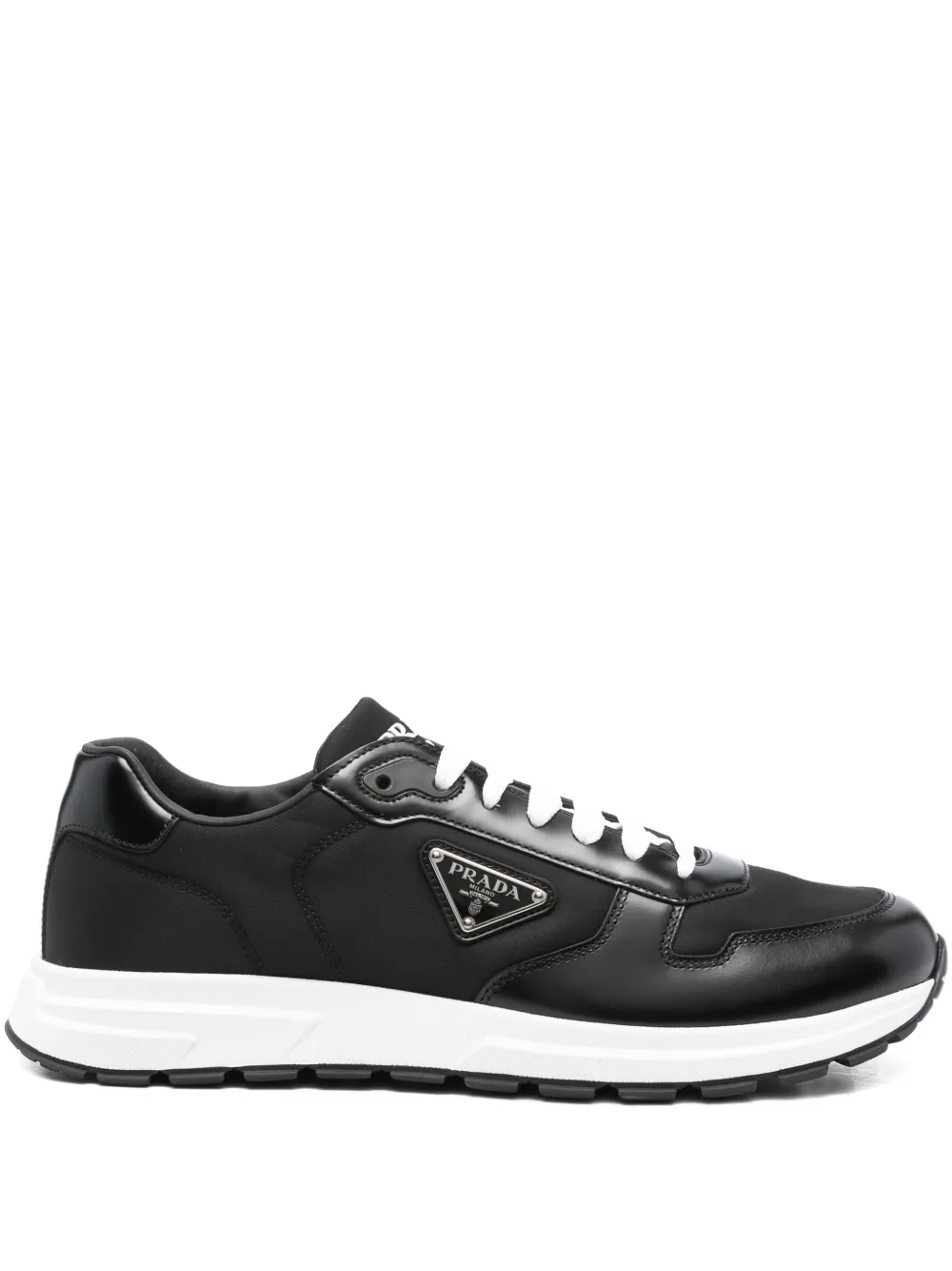 Prada Sneakers met leren vlakken Zwart