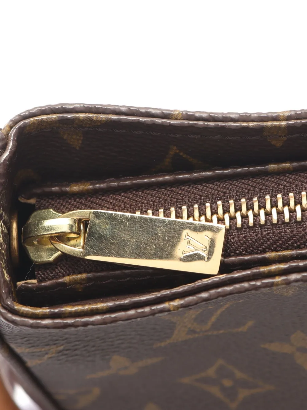 Pre-owned Louis Vuitton 2002 Looping Shoulder Bag In Brown