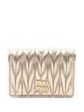 Miu Miu Pre-Owned 2020s Matelasse leather wallet - Gold