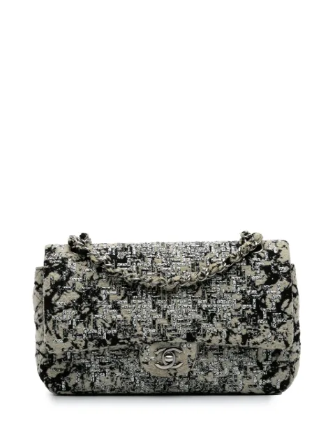 CHANEL Pre-Owned 2017-2018 Medium Classic Wool Herringbone Double Flap shoulder bag