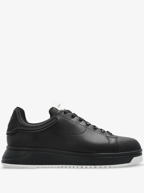 Emporio Armani baskets à lacets