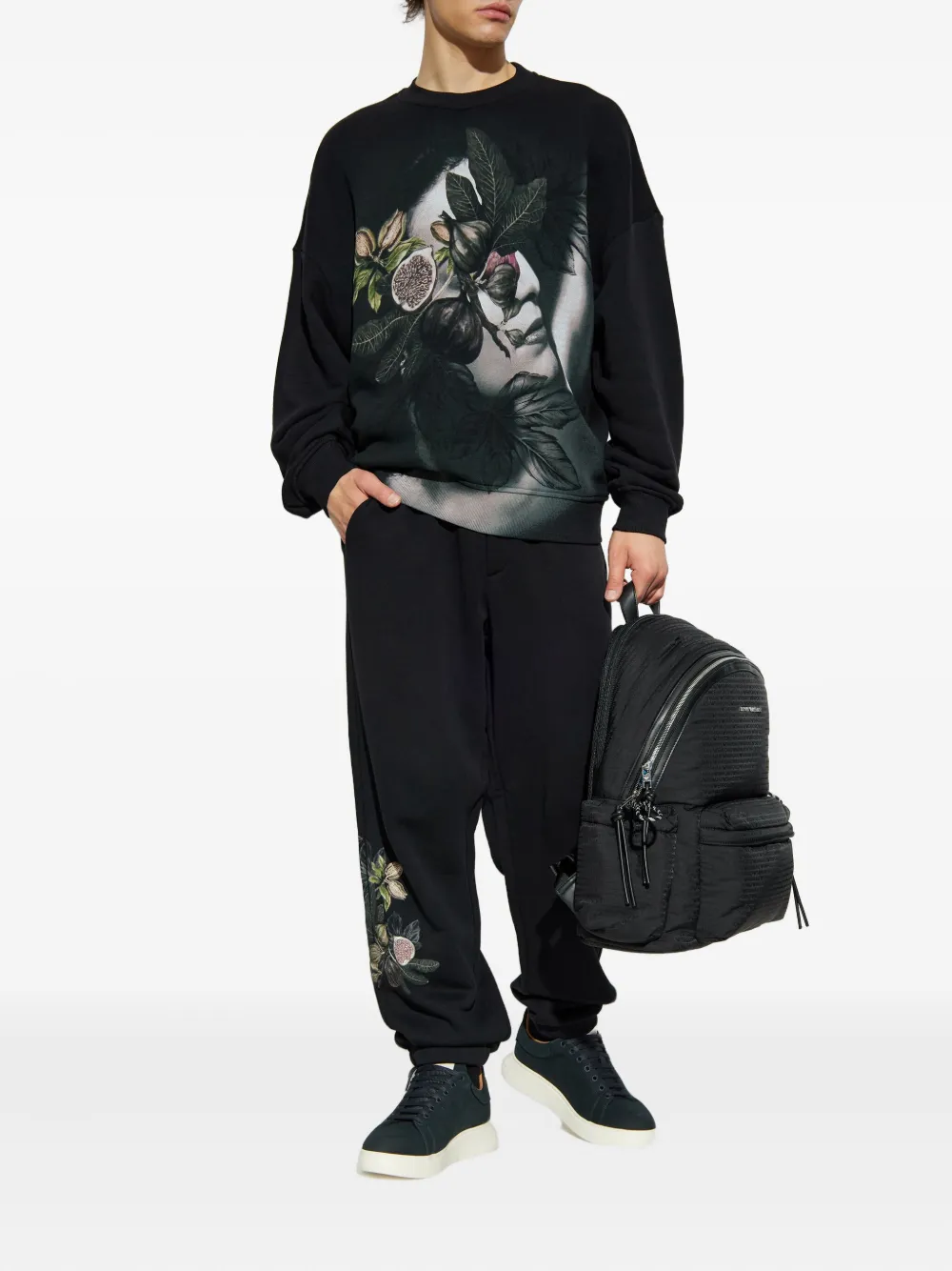 Emporio Armani fig-print crew-neck sweatshirt Zwart