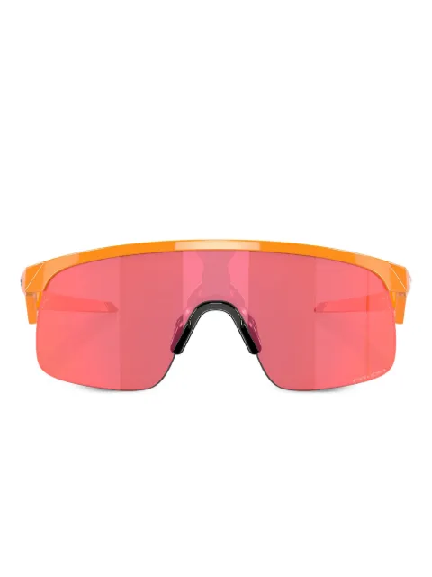 OAKLEY KID نظارة شمس 'ريزيستور' بعدسات متصلة