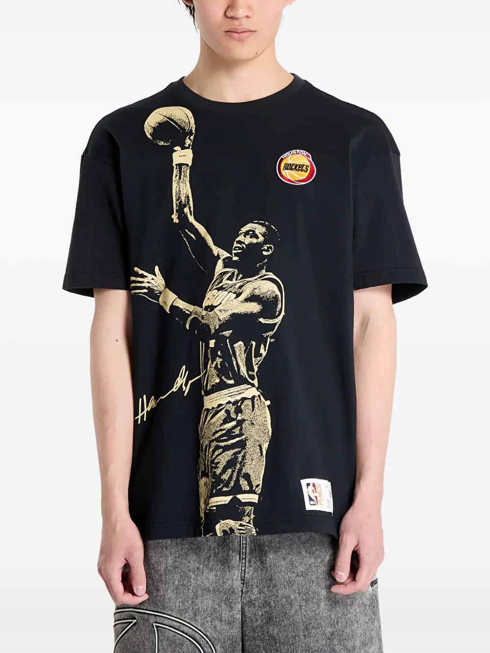 Mitchell & Ness Hakem Olajuwon Tシャツ - ブラック Mitchell & Ness Hakem Olajuwon Tシャツ - ブラック