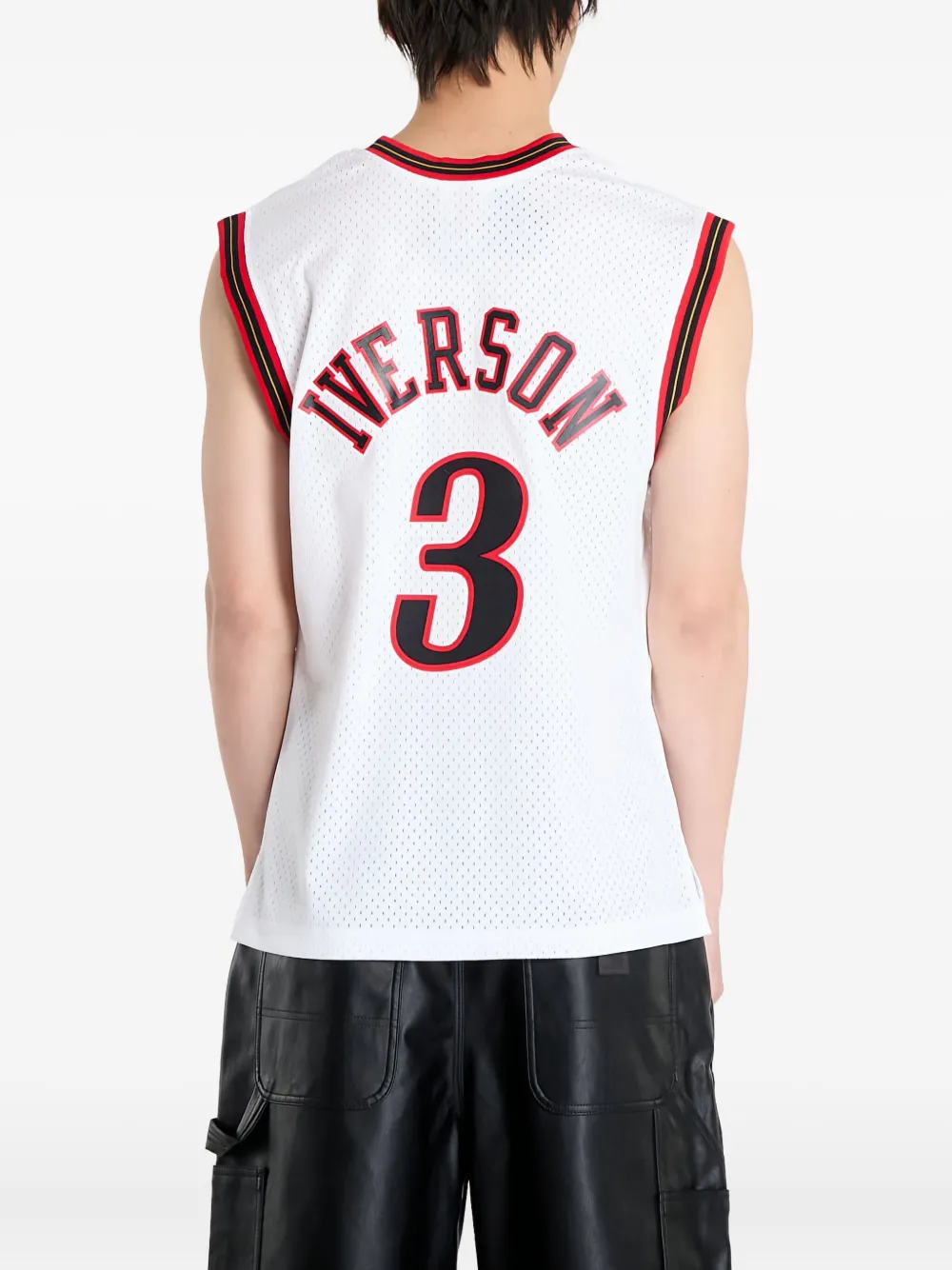 Mitchell & Ness NBA 76Ers 2000 Allen Iverson Swingman Home T-shirt Wit