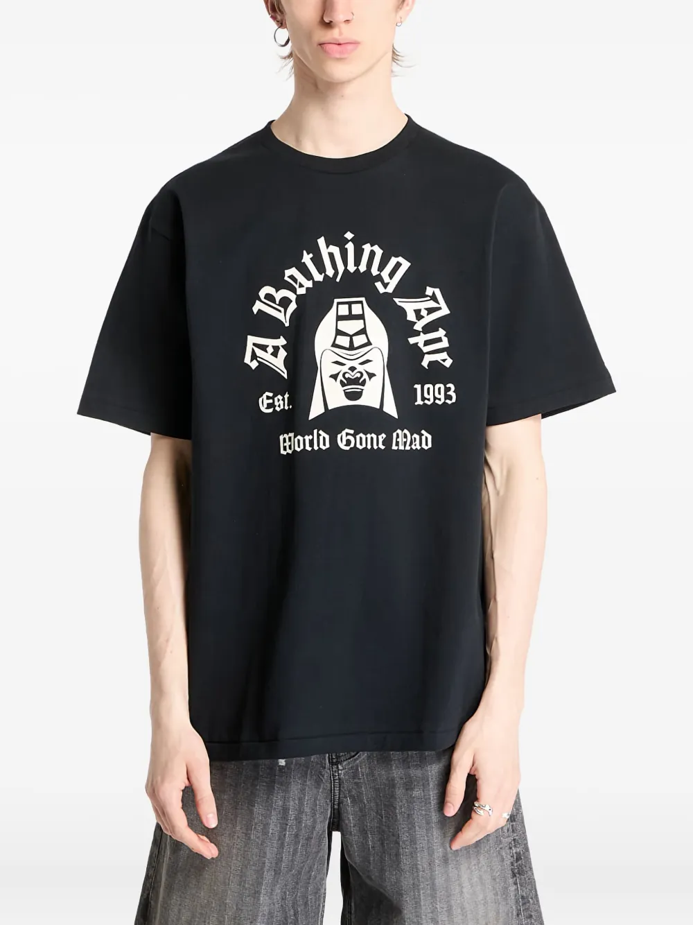 A BATHING APE® Mad General グラフィック Tシャツ - ブラック A BATHING APE® Mad General グラフィック Tシャツ - ブラック
