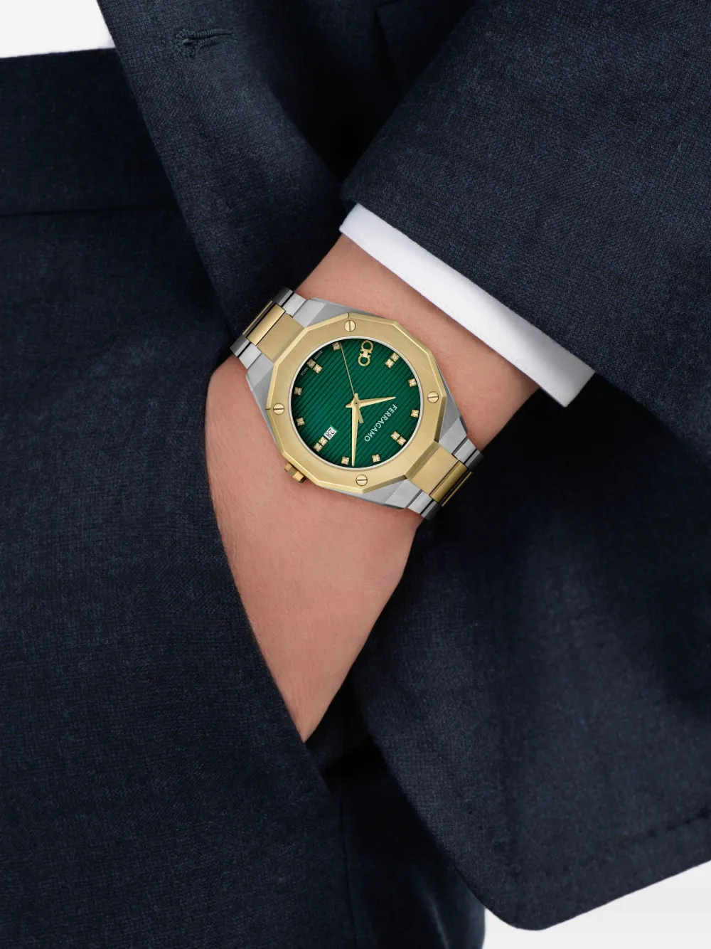 Ferragamo Versilia 34 mm - Goud