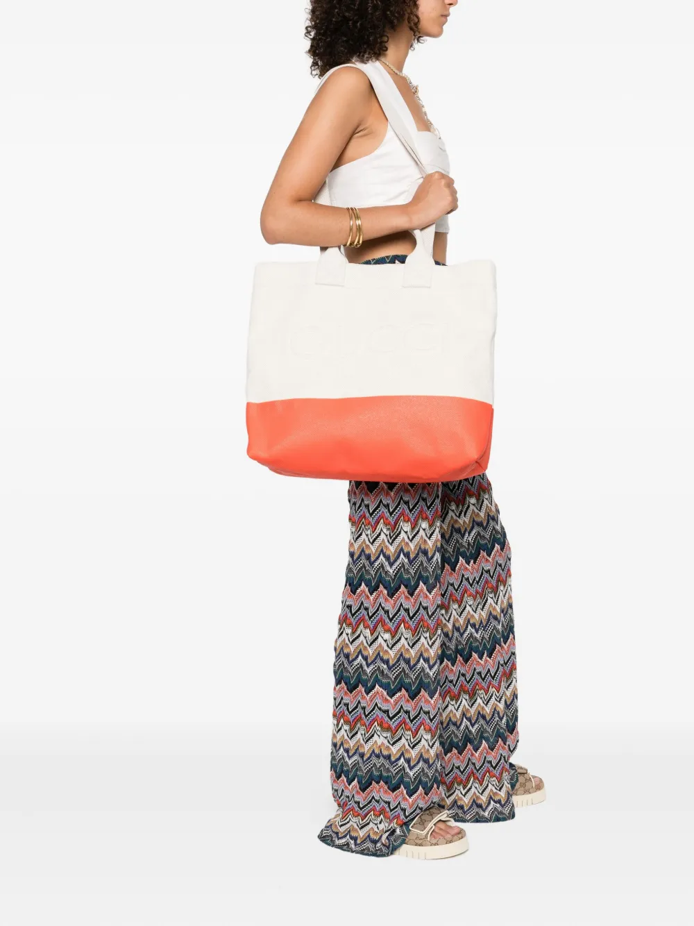 Gucci logo-embossed tote bag Beige
