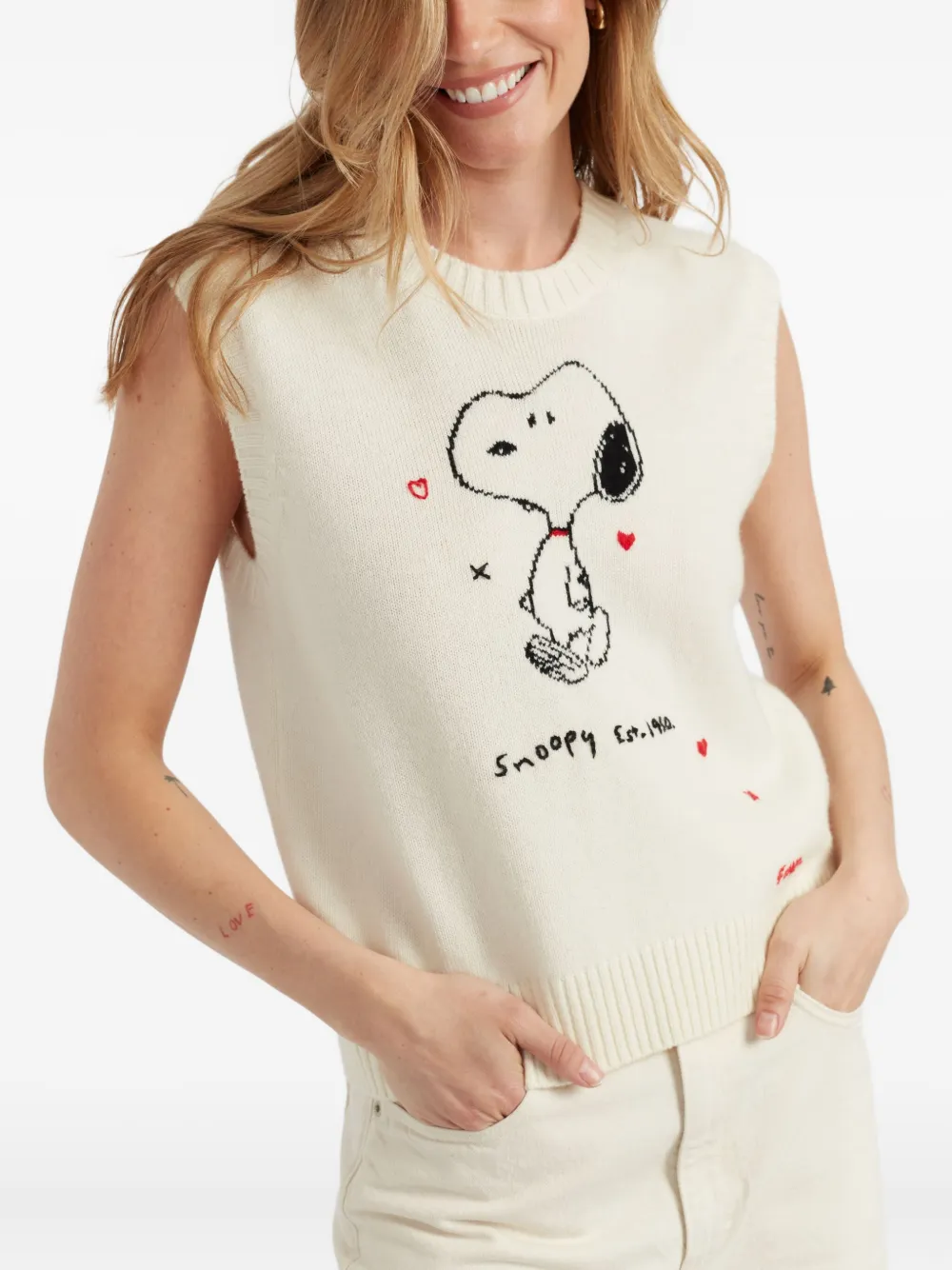 Chinti & Parker X Snoopy 75th Anniversary Sleeveless Vest In White