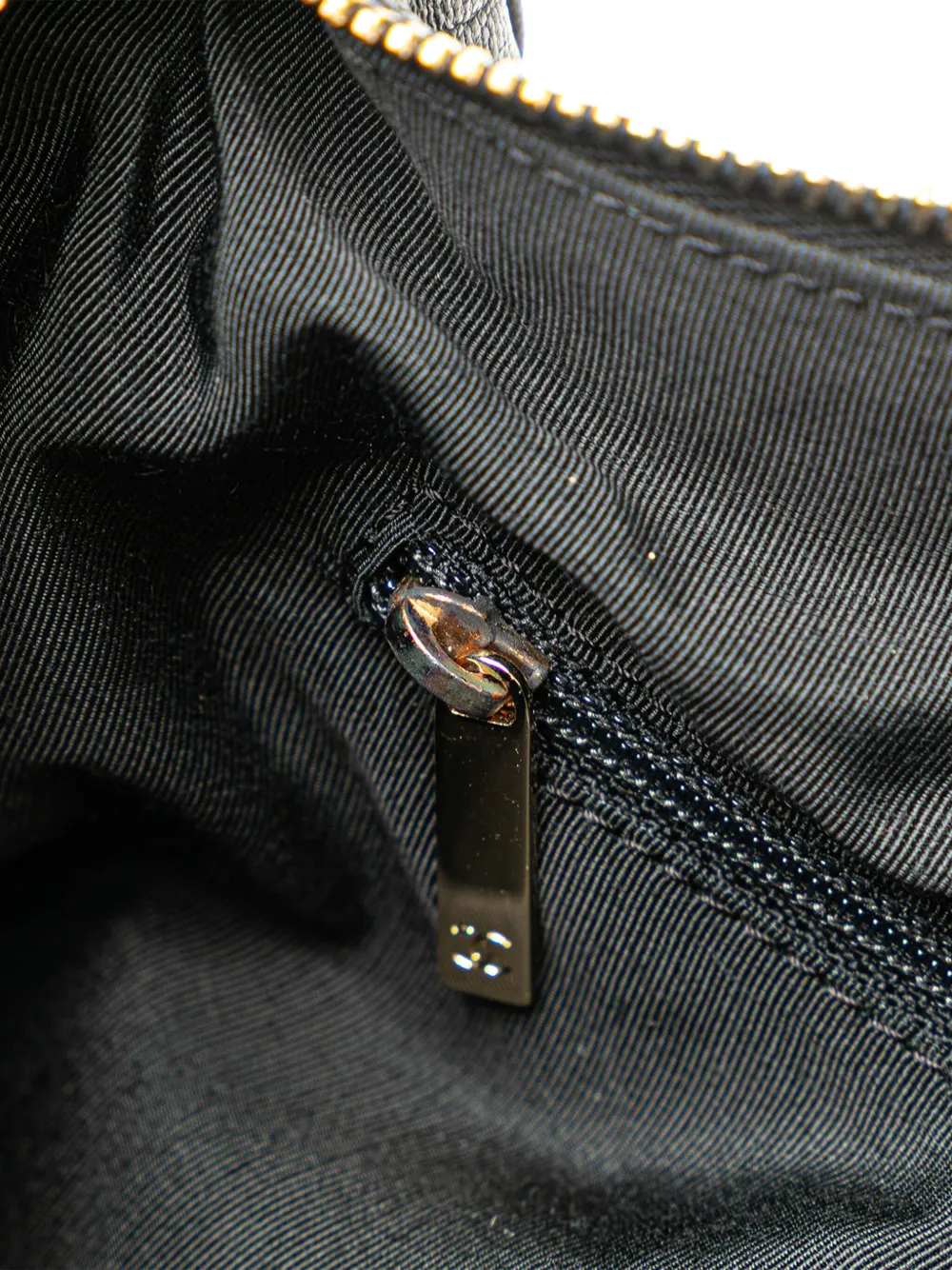 2000-2002 Cc Choco Bar Lambskin Shoulder Bag