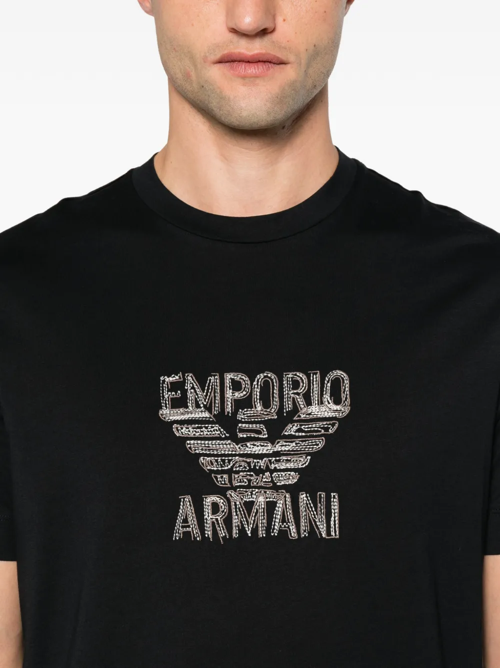 Emporio Armani T-shirt met geborduurd logo Blauw