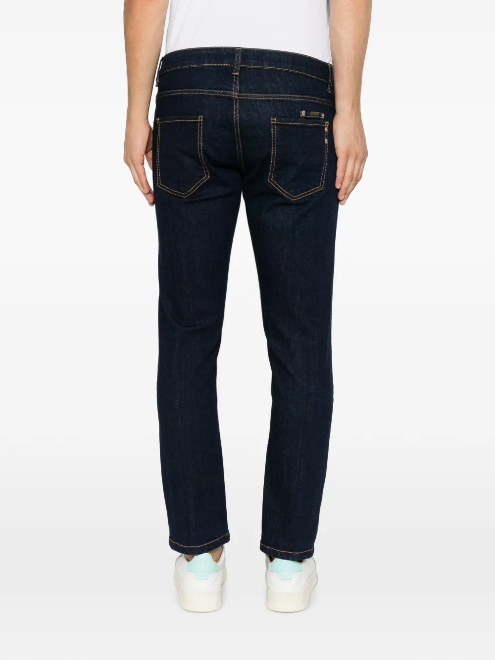 YES LONDON Slim-fit jeans met logoplakkaat Blauw