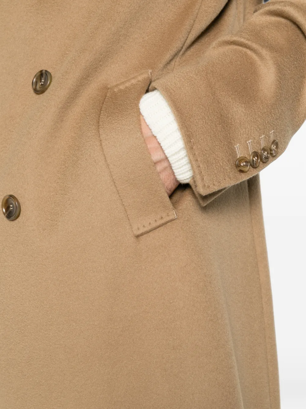 Tagliatore Jas met dubbele rij knopen en gekerfde revers Beige