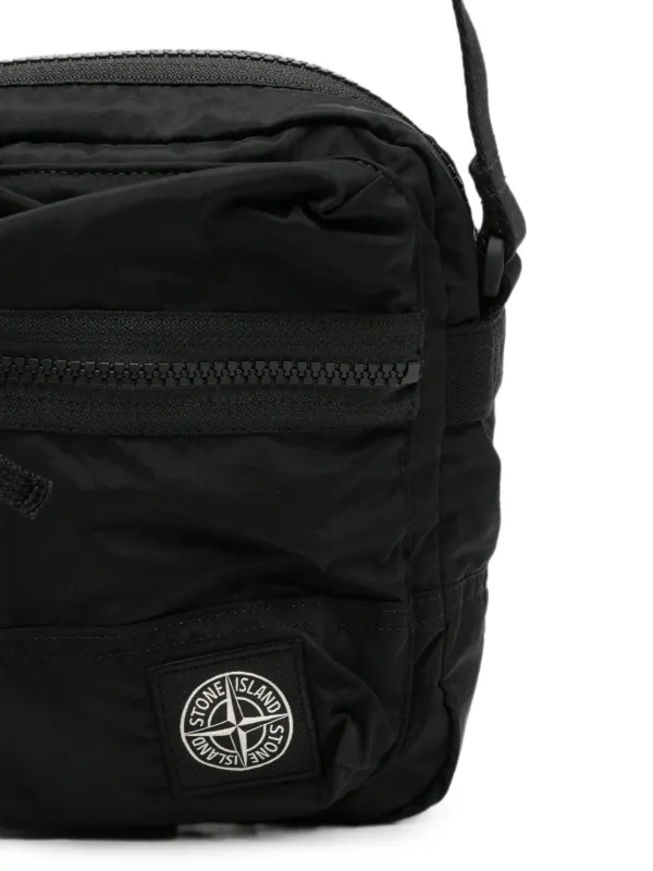 Stone Island メッセンジャーバッグ | ブラック | FARFETCH JP