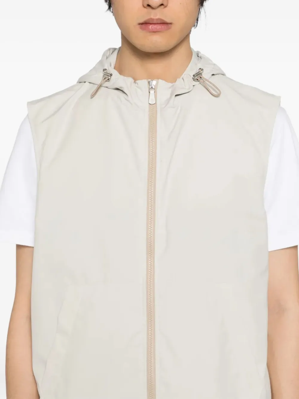 Eleventy Hooded Zip-front Gilet In Neutral