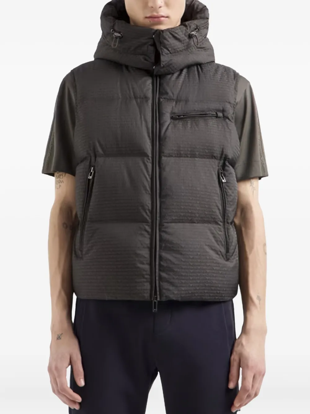 Emporio Armani hooded quilted gilet Zwart