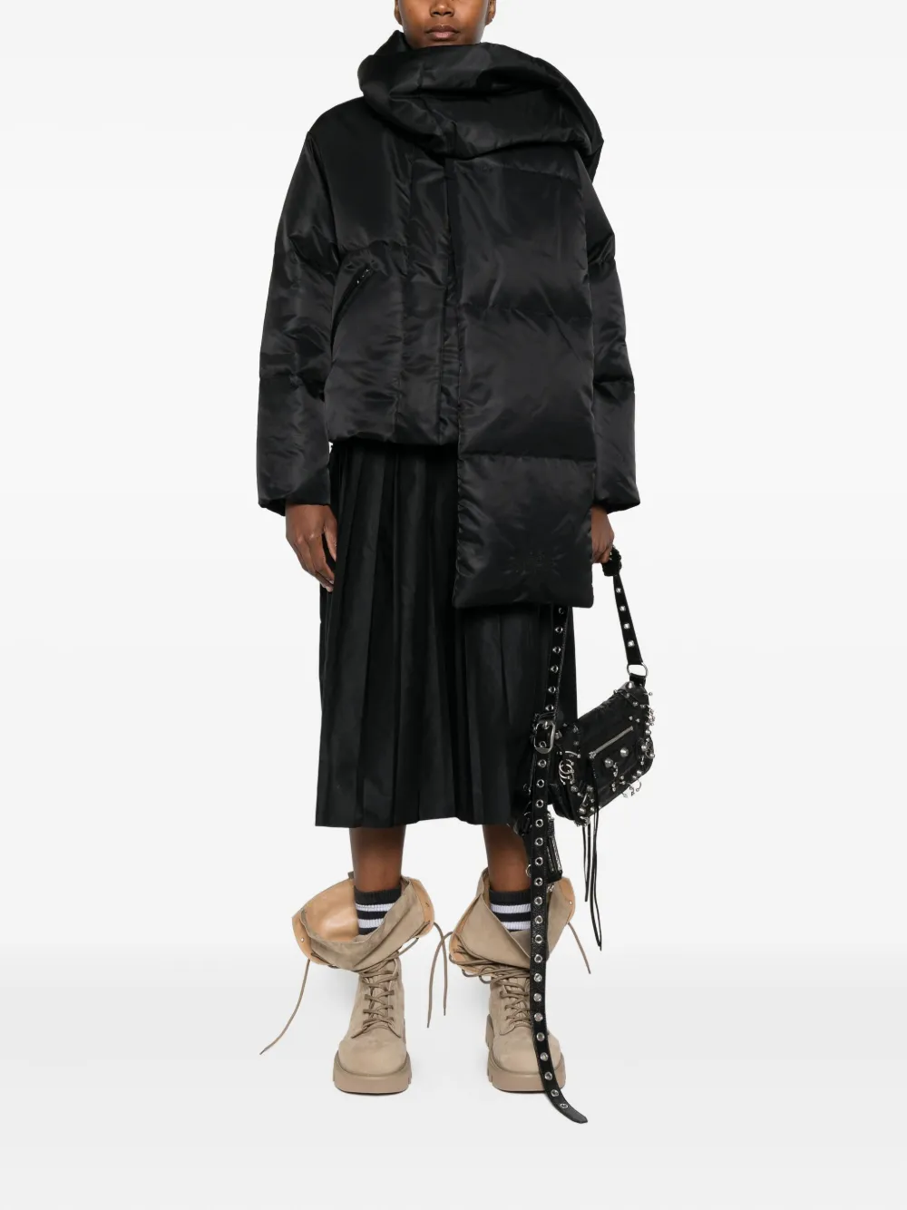 MM6 Maison Margiela quilted puffer jacket Zwart