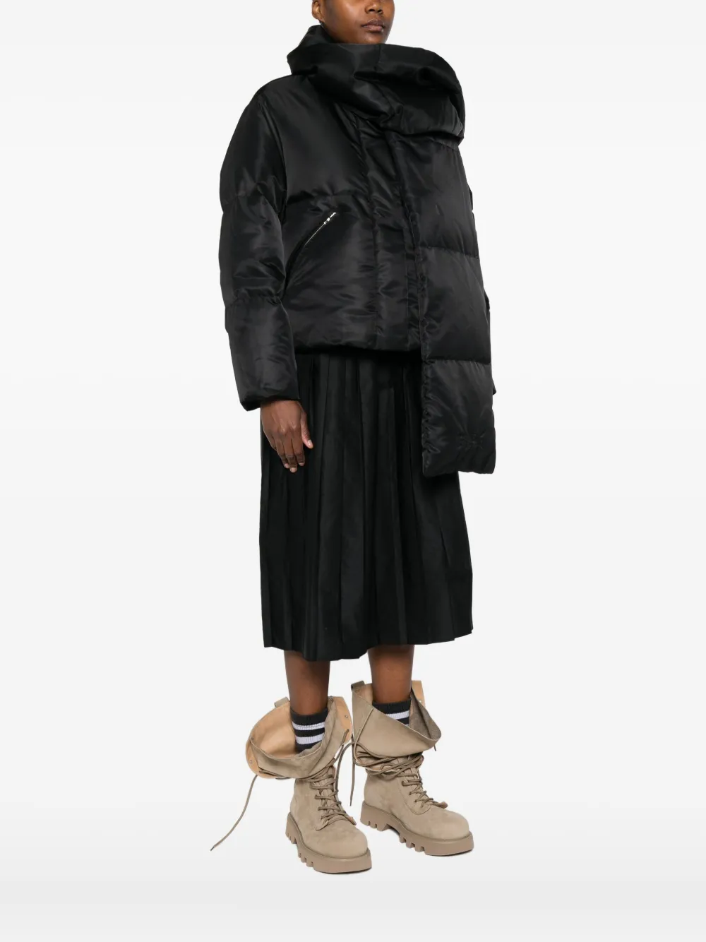 MM6 Maison Margiela quilted puffer jacket Zwart
