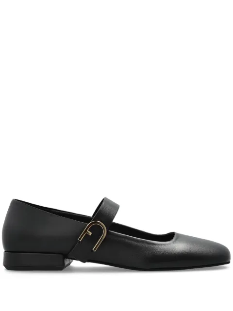 Furla flats con correa y hebilla