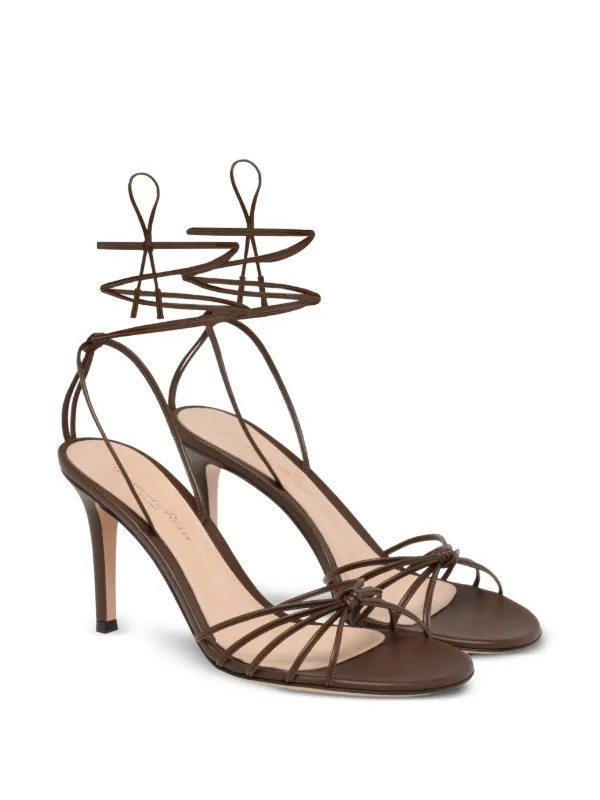 Gianvito Rossi Sandali In Pelle Con Lacci Marrone FARFETCH IT