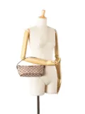 Gucci Pre-Owned 2000-2015 GG Canvas Boat shoulder bag - Brown