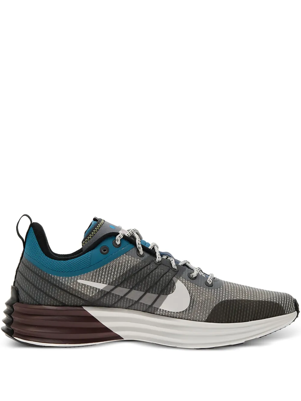 Nike Lunar Roam Mesh Sneakers