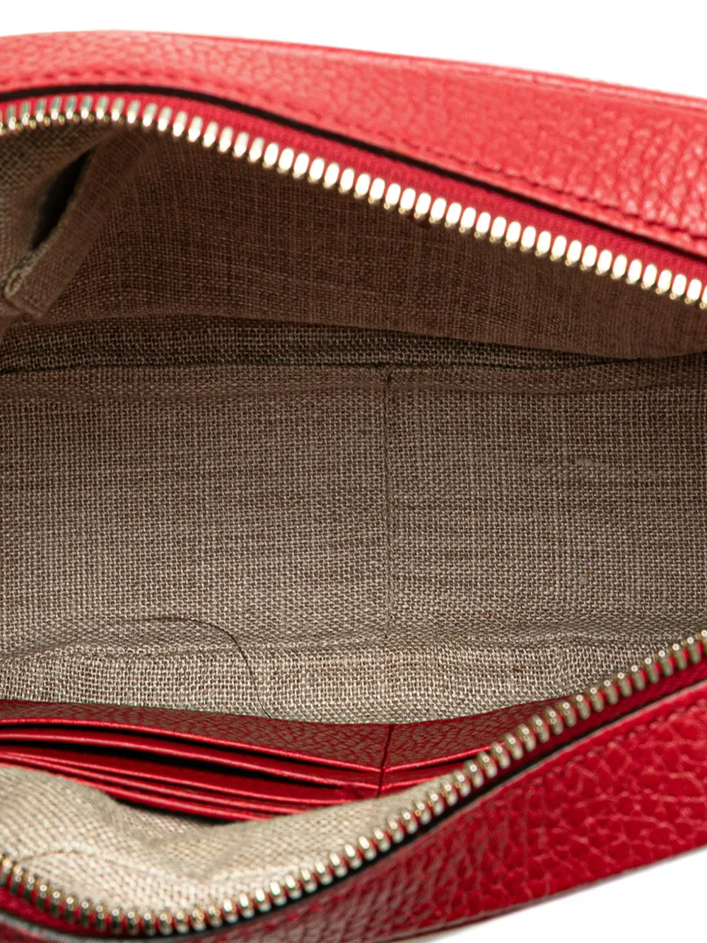 Pre-owned Gucci 2016-2025 Gg Canvas Bree Crossbody Bag