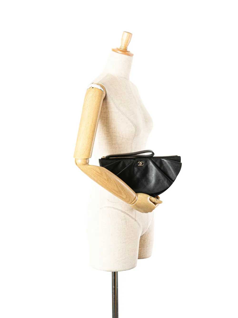 CHANEL Pre-Owned bolsa de mano capitonada de piel de cordero Wave 2019 | Estilos de archivo | Image 2