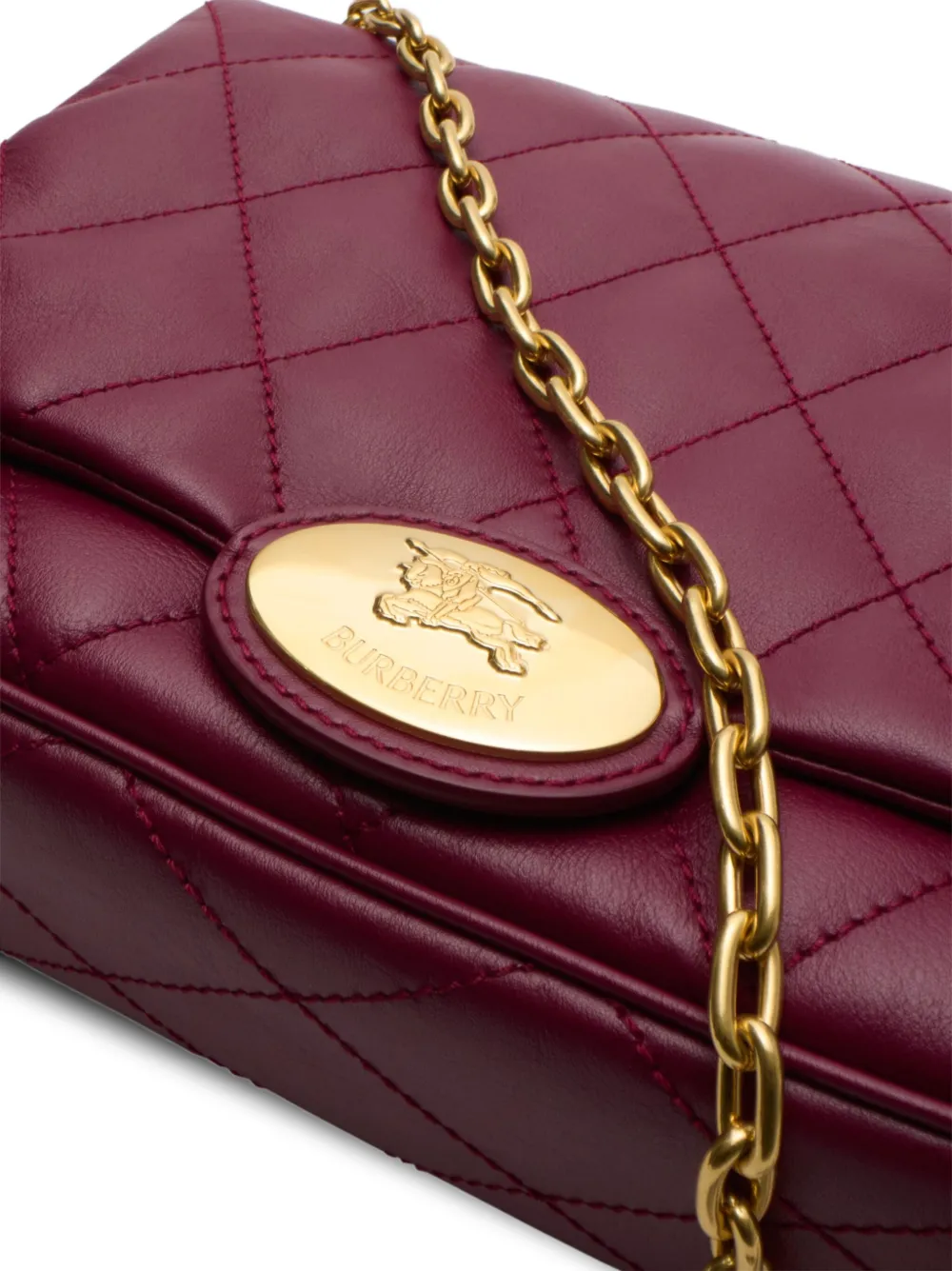 Burberry Strand medium gewatteerde schoudertas met kettinghengsel Rood