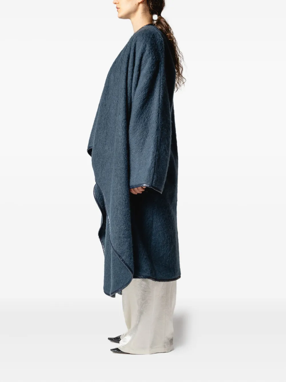 Muller Of Yoshiokubo Trimmed Coat In Blue
