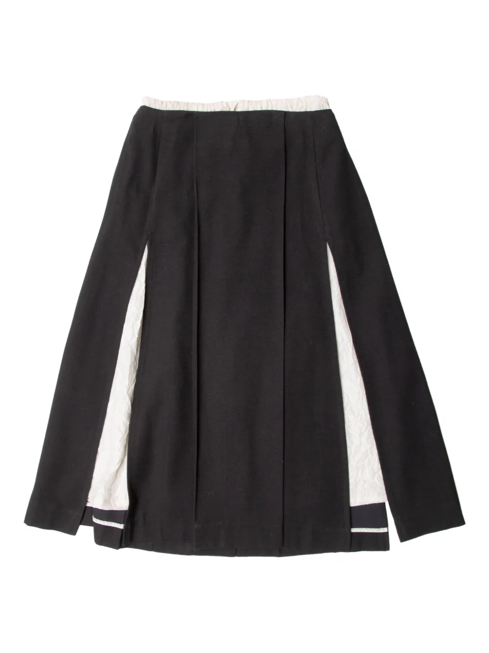 Muller Of Yoshiokubo Pleated Side-split Skirt In Black