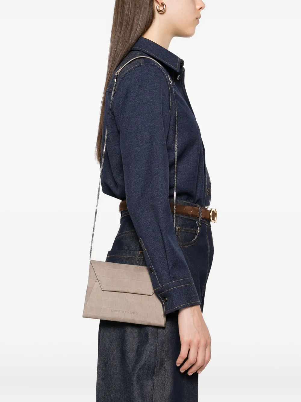 Brunello Cucinelli Clutch met krokodillen-reliëf en ketting Grijs