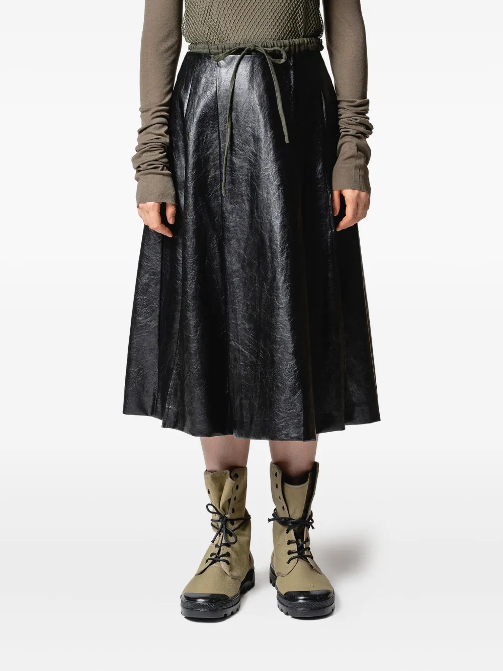 Muller Of Yoshiokubo Pleated Midi Skirt In Black