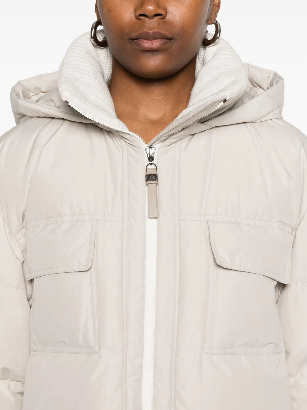 Brunello Cucinelli Donsjas met klepzak en capuchon Beige