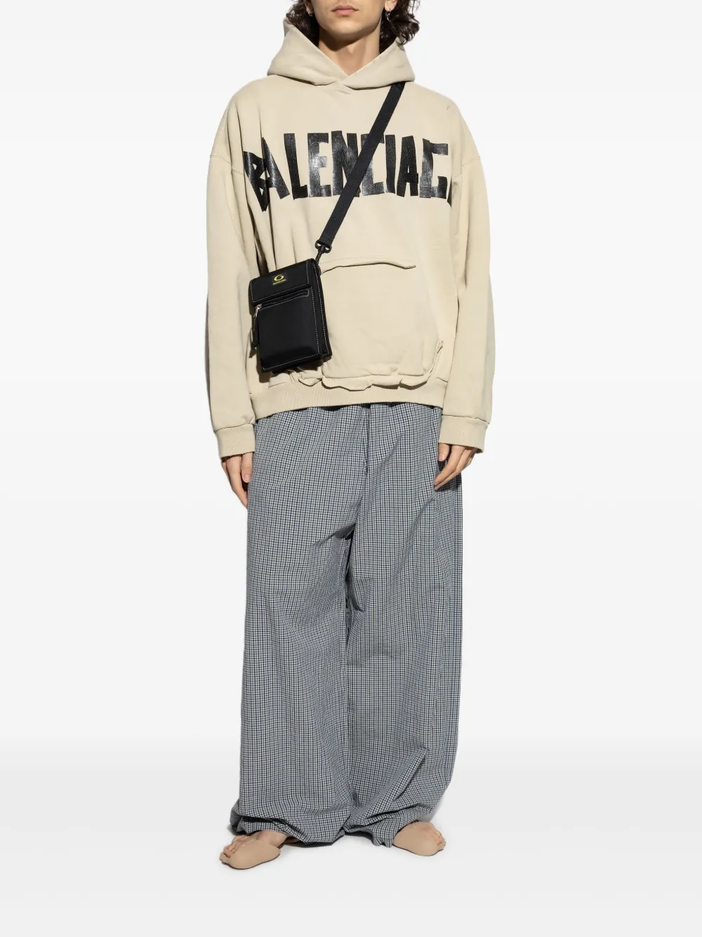 Balenciaga Hoodie met logoprint en franje Beige