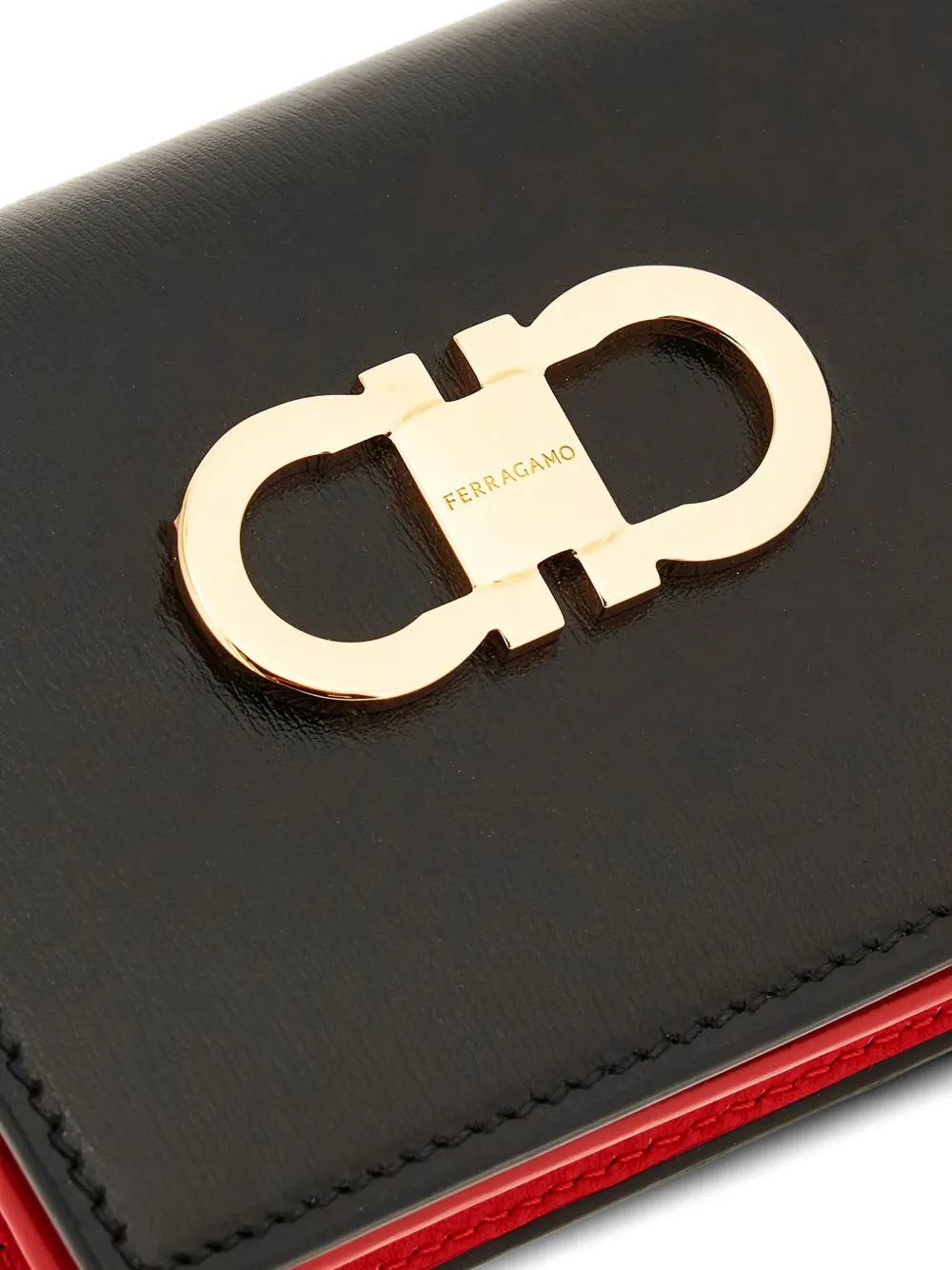 Ferragamo Gancini calfskin wallet Zwart