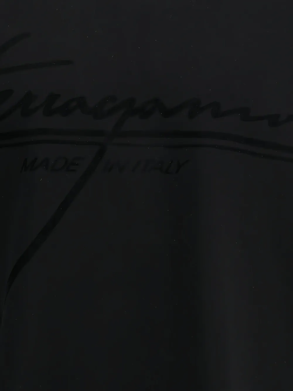 Ferragamo T-shirt met logo-reliëf Zwart