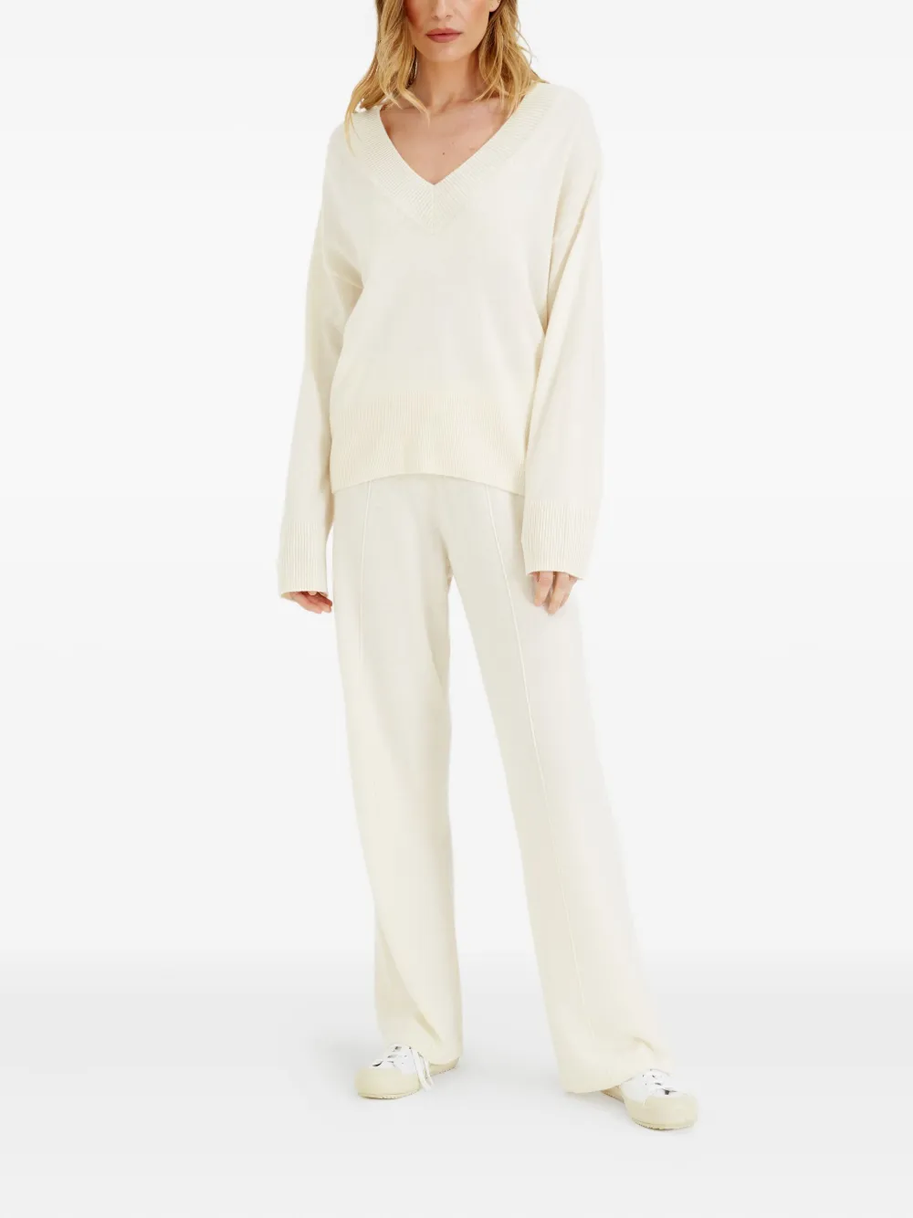 Chinti & Parker Trui van wolblend met V-hals Beige