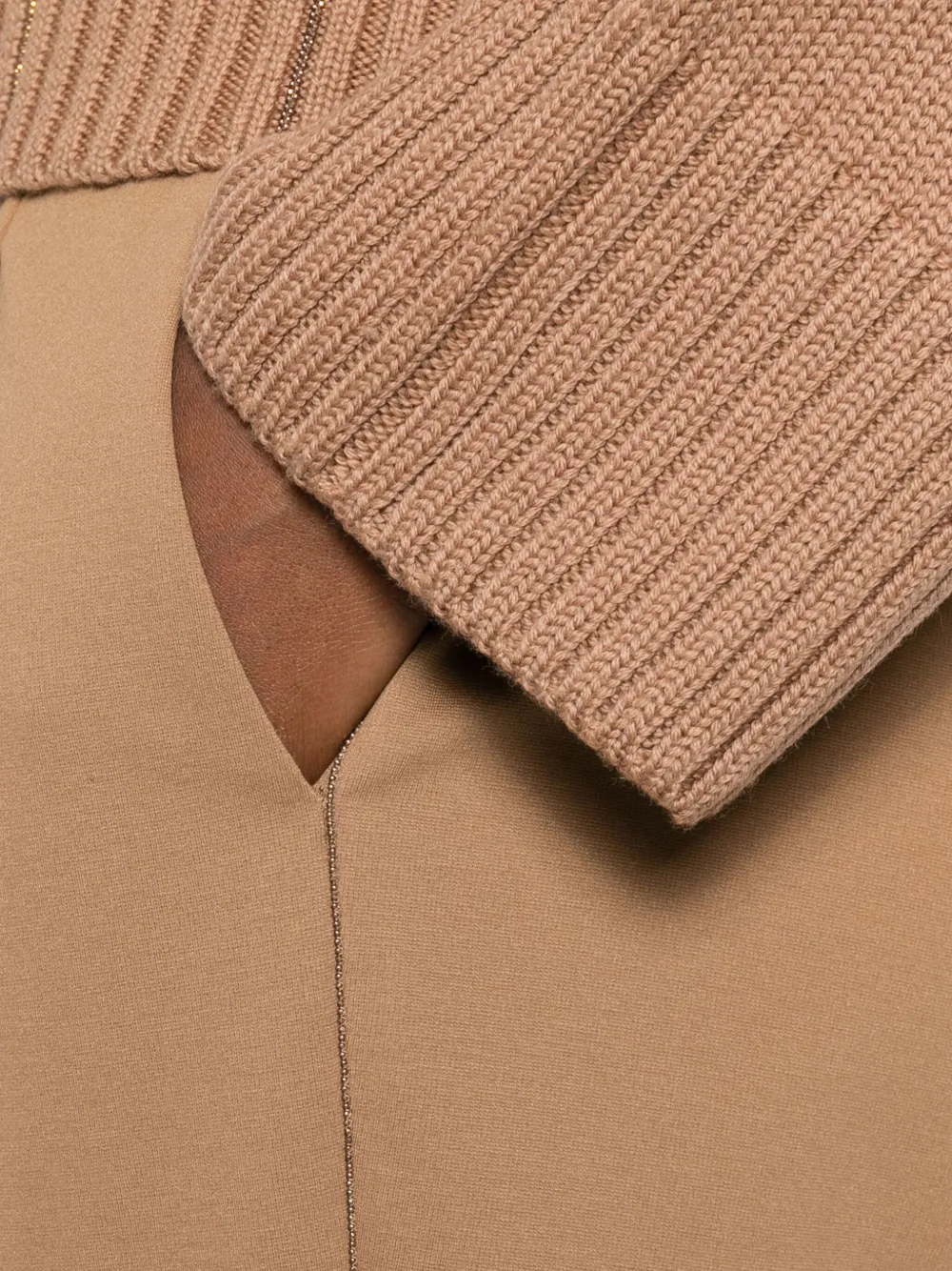Fabiana Filippi Broek met trekkoord Bruin