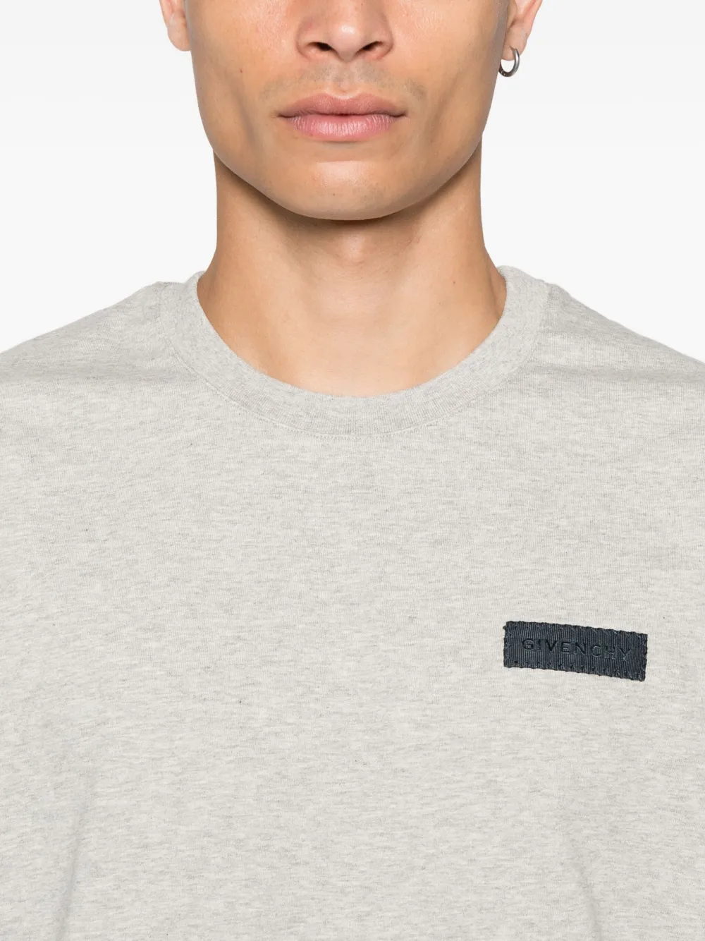 Givenchy logo-plaque cotton t-shirt Grijs