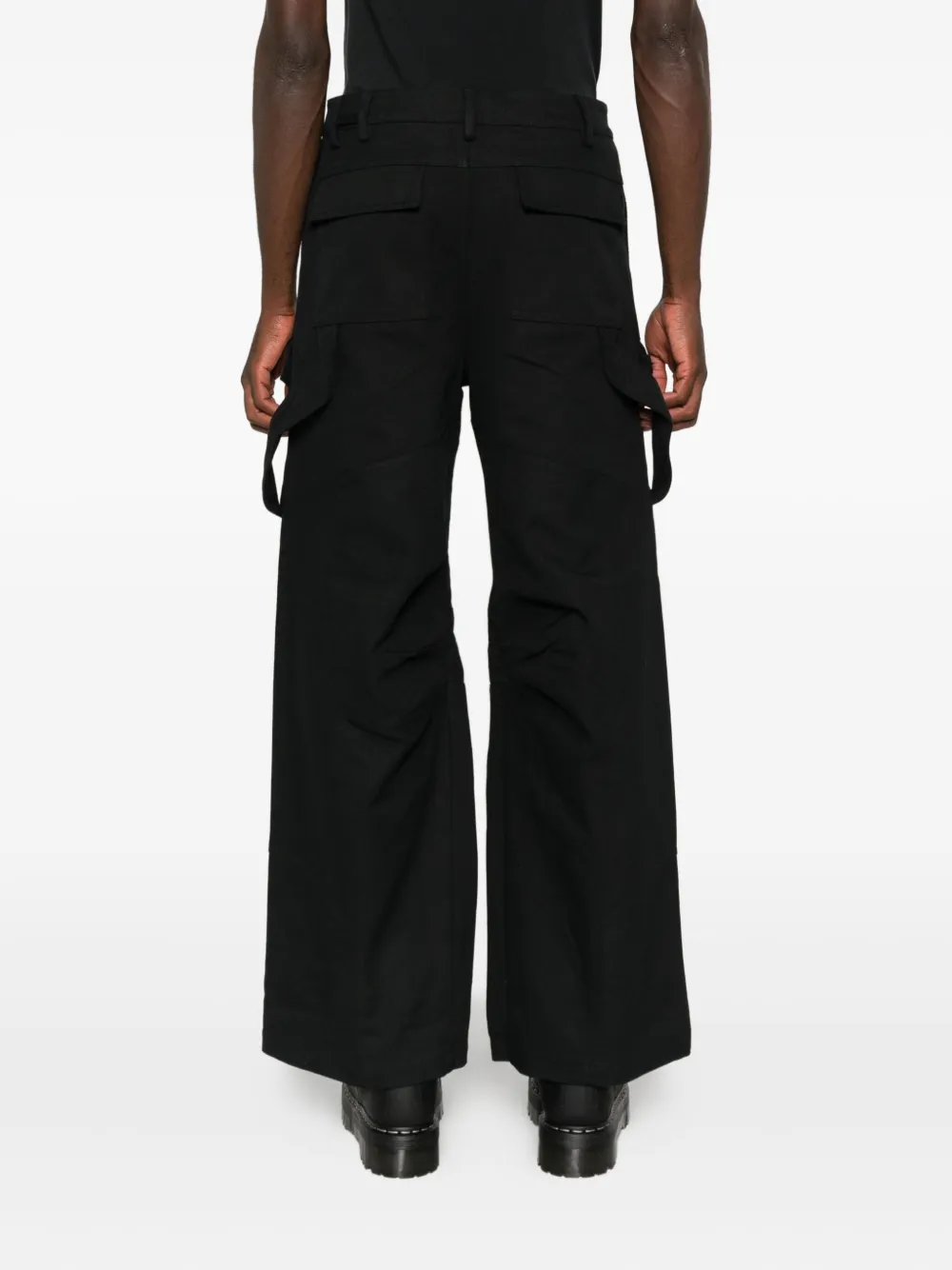 Heliot Emil Pocket-detail Straight-leg Trousers In Black