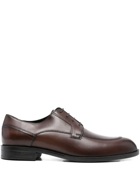 BOSS Derby in pelle
