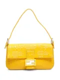 Fendi Pre-Owned 2010 Baguette shoulder bag - Yellow