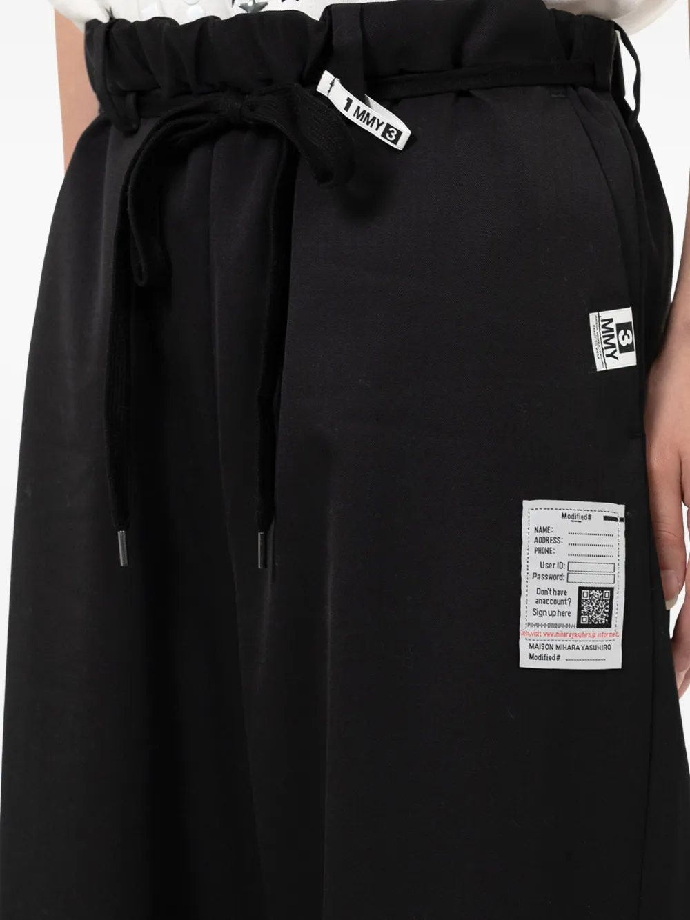 Miharayasuhiro Drawstring-fastening Trousers In Black