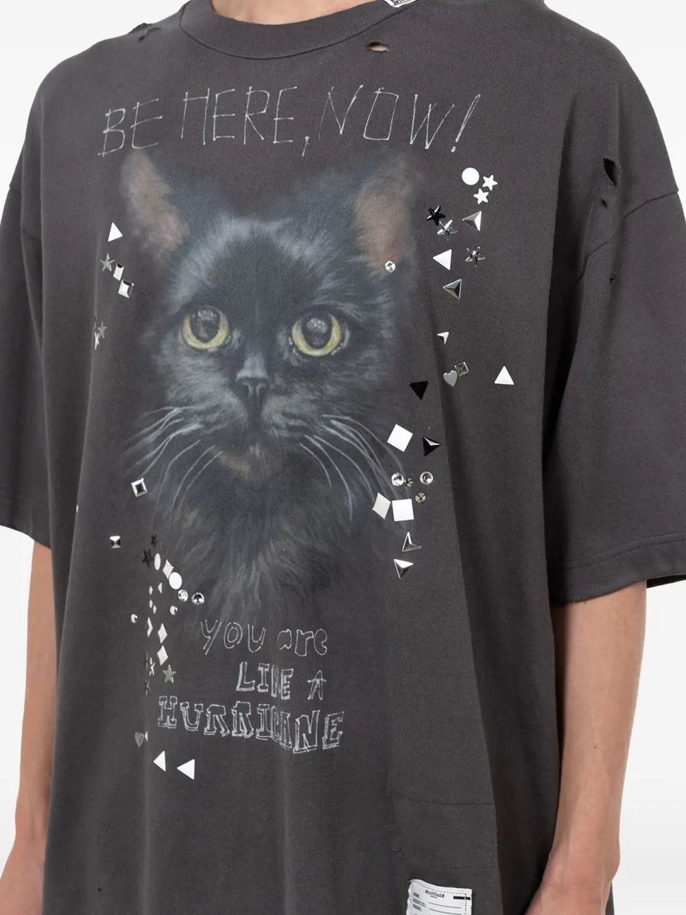Maison MIHARA YASUHIRO Gerafeld T-shirt met kattenprint Zwart
