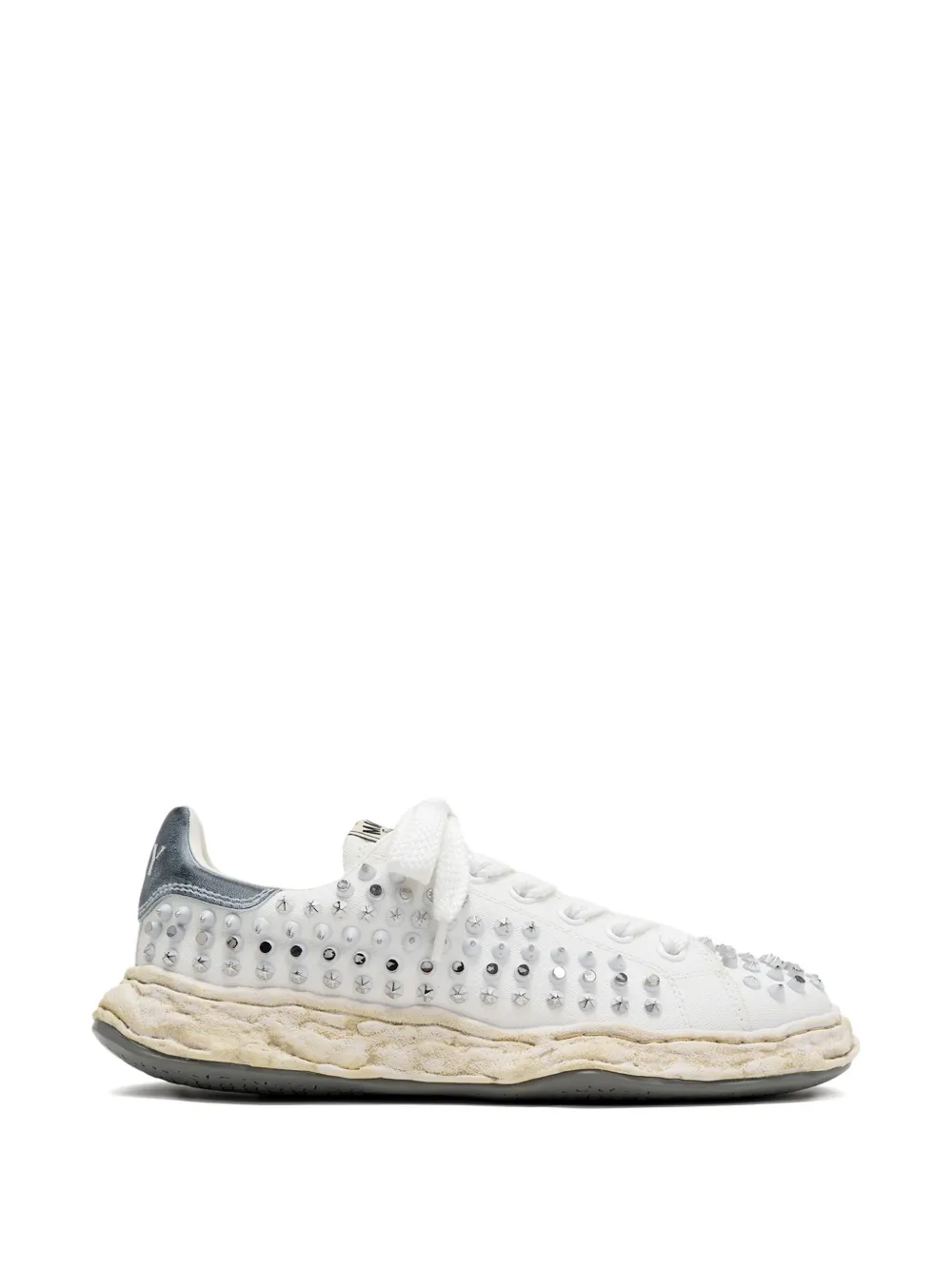 Maison MIHARA YASUHIRO Sneakers Charles con borchie - Bianco