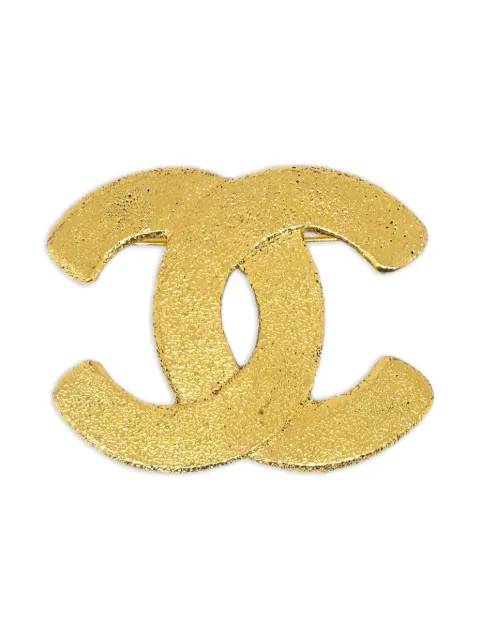 CHANEL Pre-Owned broche con logo CC 1990-2000