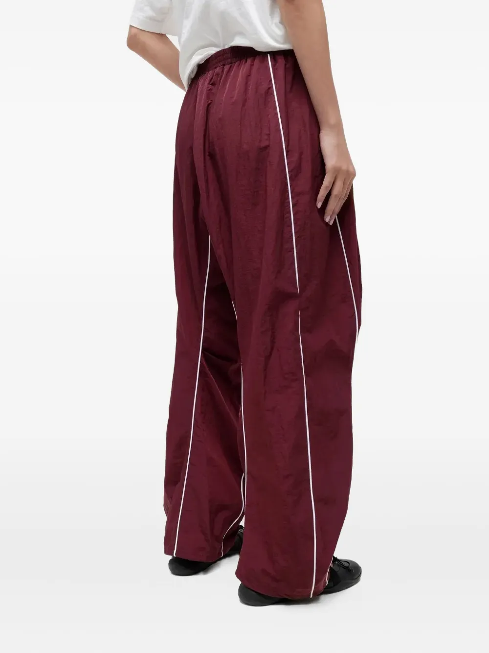 Pushbutton Pleated Piped Track Pants In Burgundy