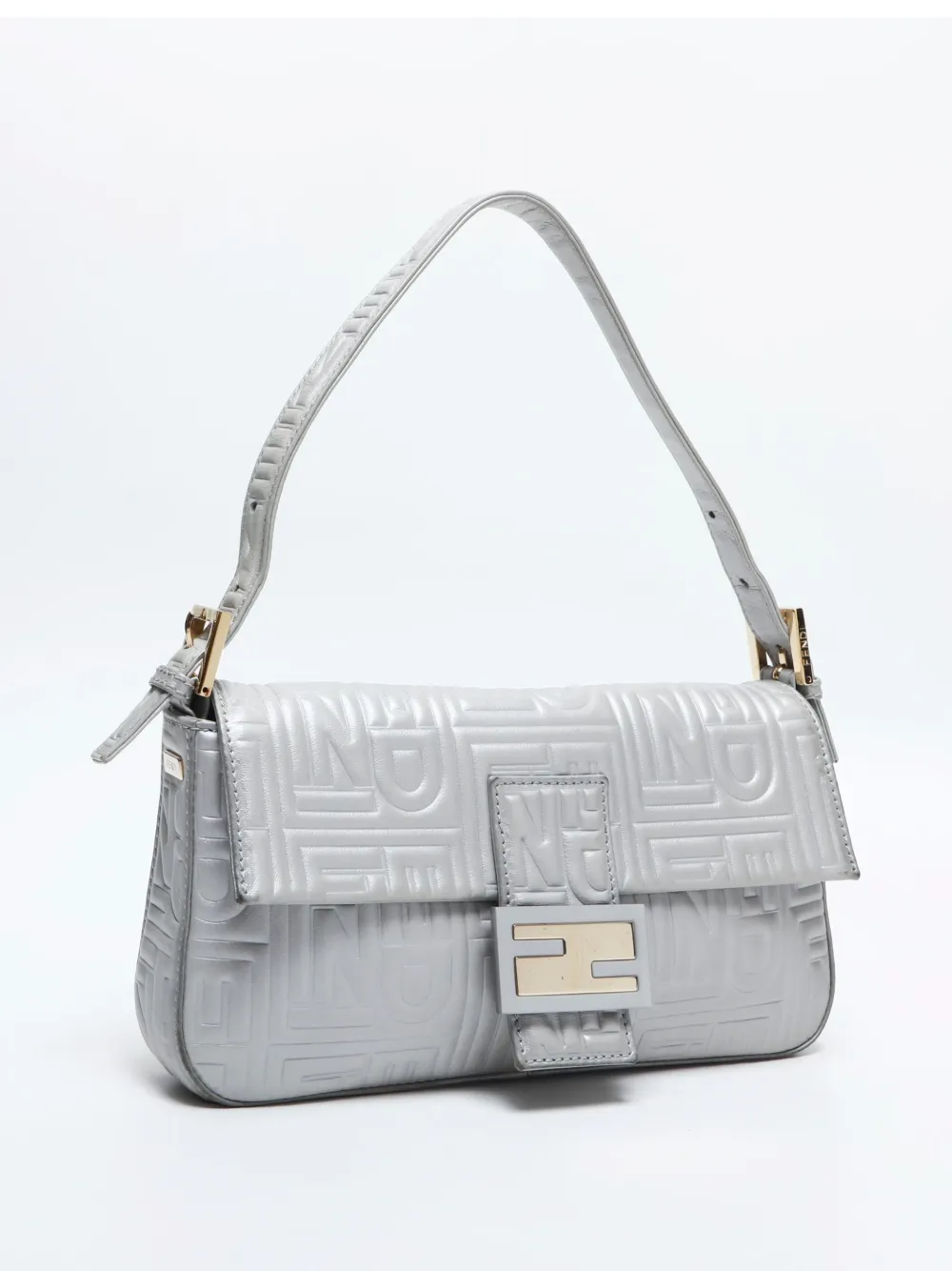 Pre-owned Fendi 2010-2020 Baguette Shoulder Bag In Silver