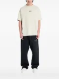 FEAR OF GOD ESSENTIALS logo-plaque short-sleeve T-shirt - Neutrals